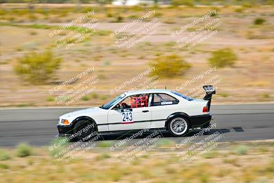 media/May-04-2025-Lucky Dog Racing (Sun) [[21629467aa]]/Turn 5 (930-10am)/